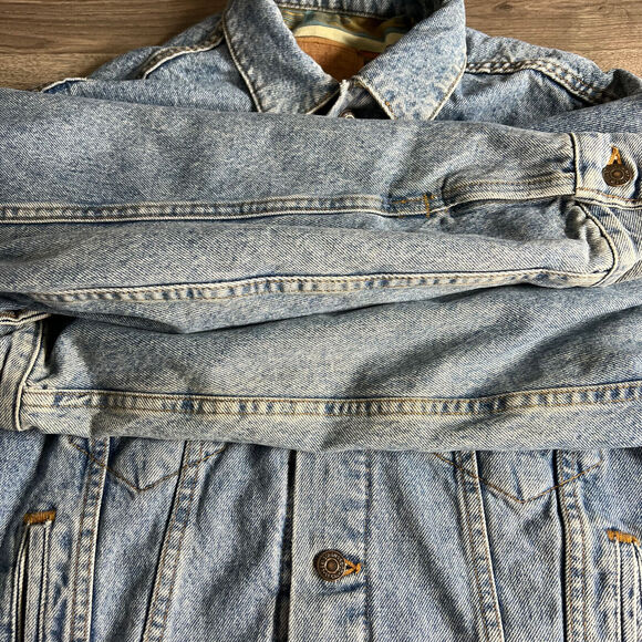 VTG Levi's Trucker Jacket Men's Small Aztec Southwest Lined Blue Denim Jean 1990 - Picture 5 of 16